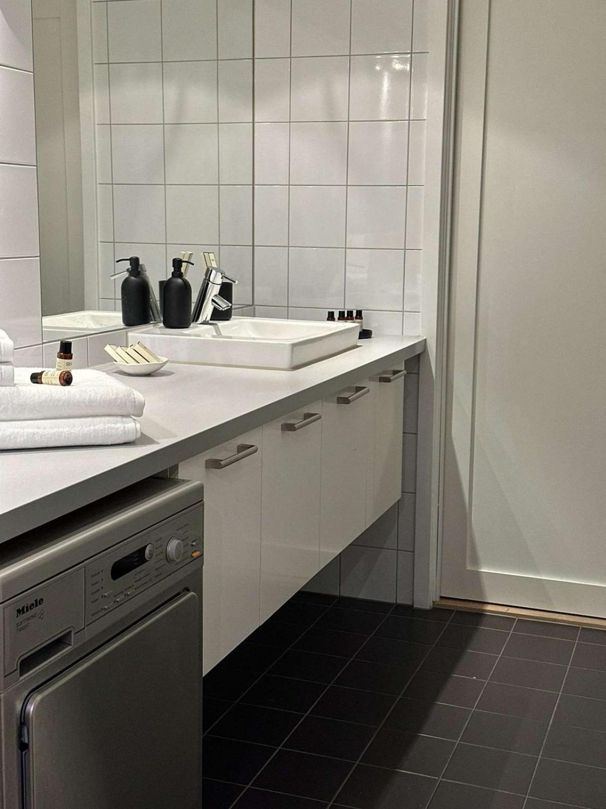 Tjuvholmen Gem With Rooftop Terrace And Parking * Oslo